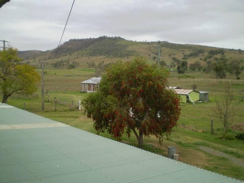 127 Wolffs Lane, Toogoolawah QLD 4313