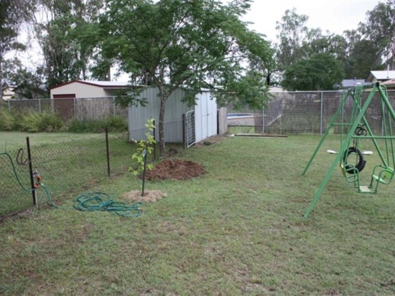 23 Mary Street, Toogoolawah QLD 4313