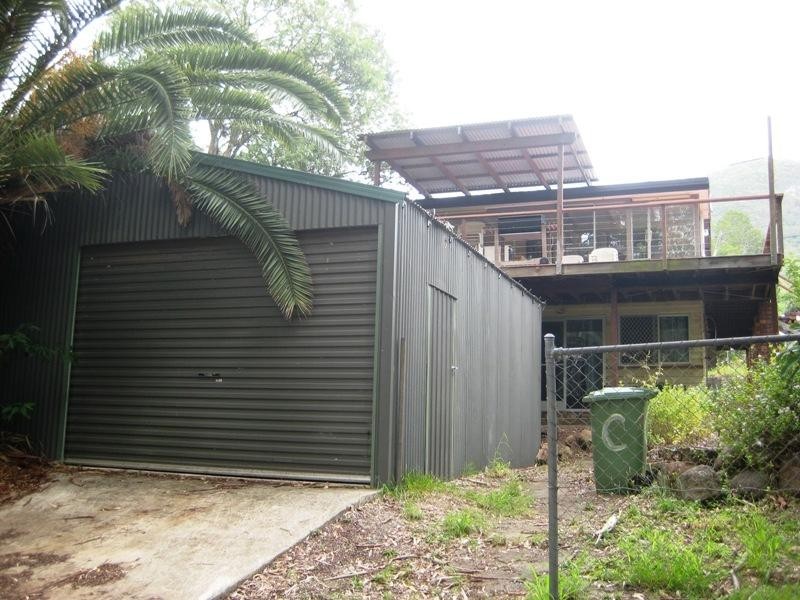 40 Jubilee Street, Somerset Dam QLD 4312