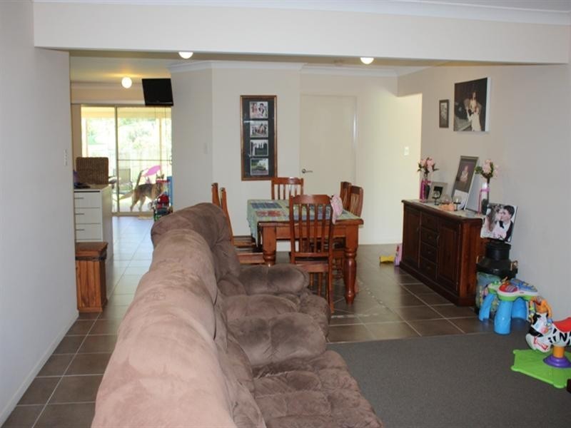 60 Eskdale Road, Toogoolawah QLD 4313