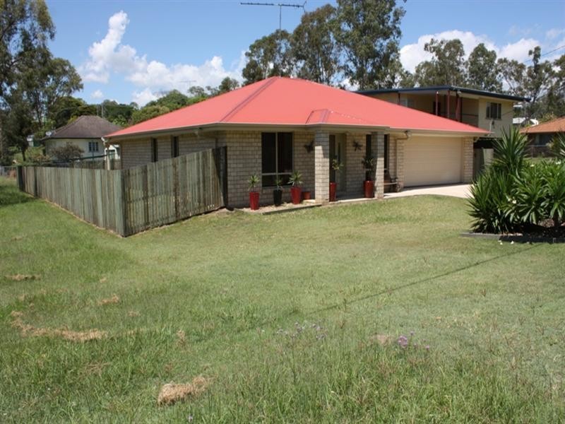 60 Eskdale Road, Toogoolawah QLD 4313