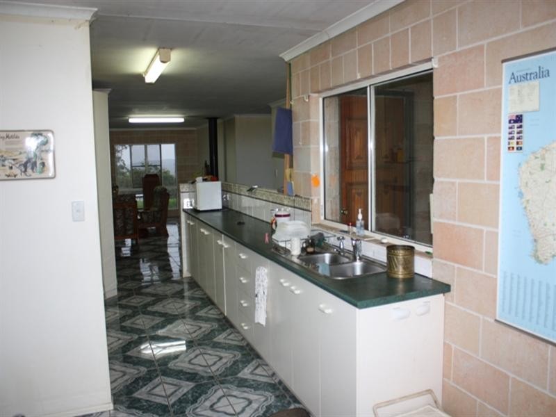 421 Brennan Road, Esk QLD 4312