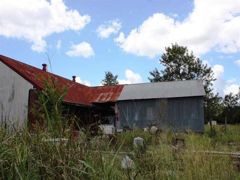 29 Factory Road, Toogoolawah QLD 4313