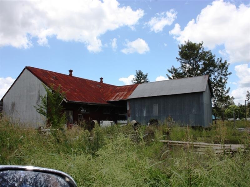 29 Factory Road, Toogoolawah QLD 4313