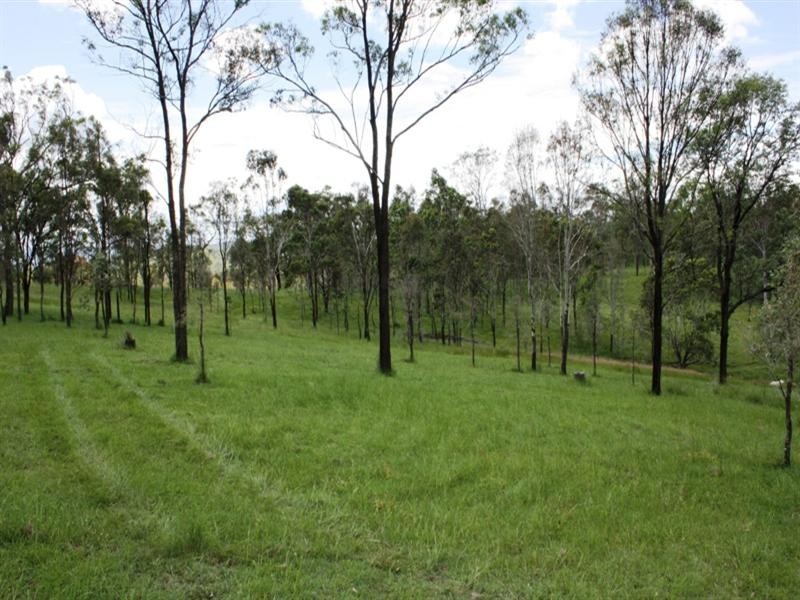 742 Esk -Crows Nest Road, Esk QLD 4312