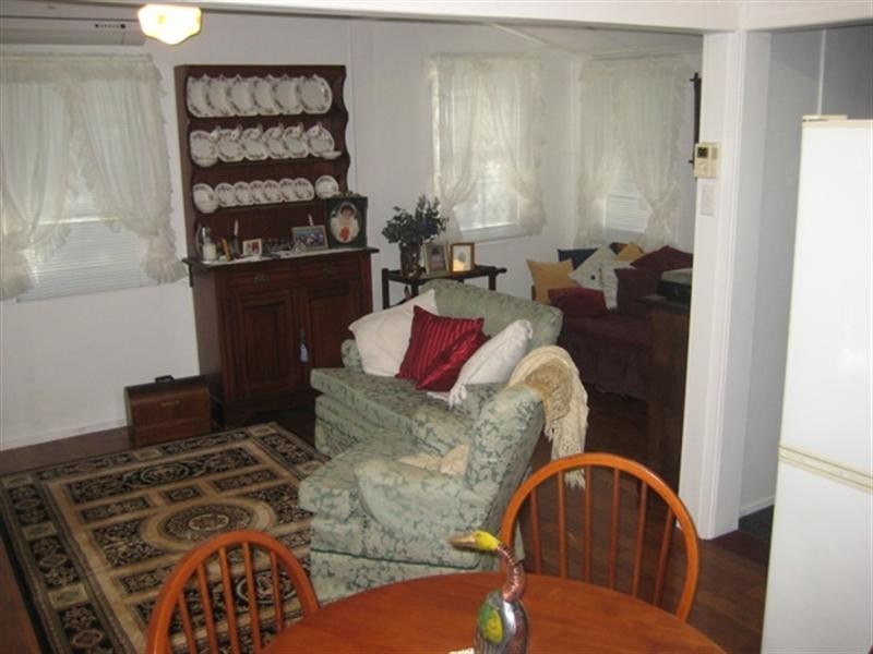 3 Edward Street, Somerset Dam QLD 4312