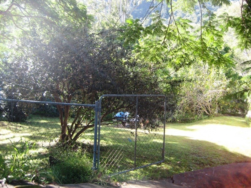 5 Jubilee Street, Somerset Dam QLD 4312