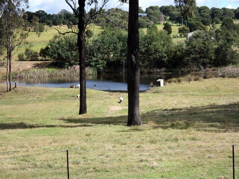 Blackbutt QLD 4306