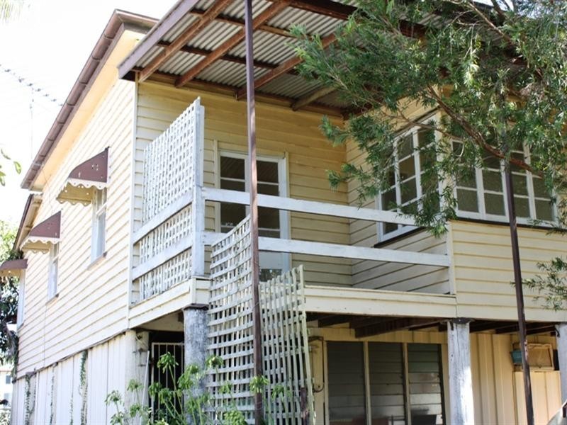 39 Charles Street, Toogoolawah QLD 4313