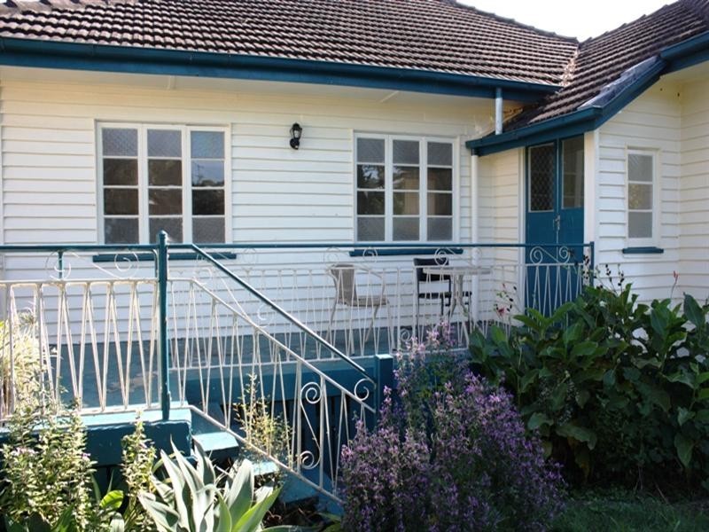 55 Dingyarra Street, Toogoolawah QLD 4313