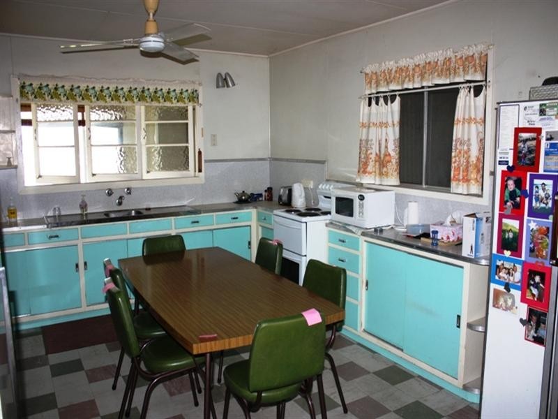 66 Fulham Street, Toogoolawah QLD 4313