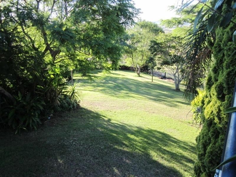 215 WOLFFS Lane, Toogoolawah QLD 4313