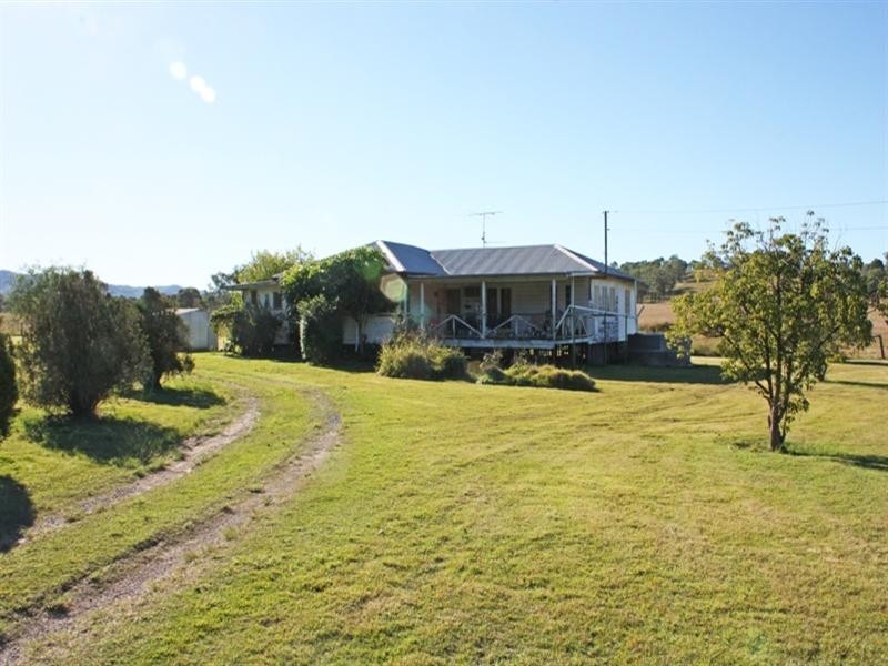 90 Baisdens Lane, Toogoolawah QLD 4313
