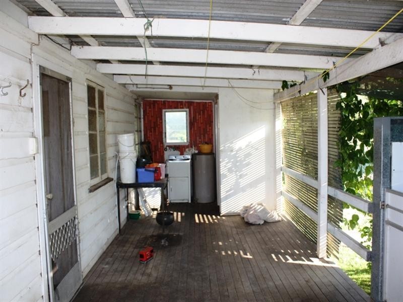 90 Baisdens Lane, Toogoolawah QLD 4313