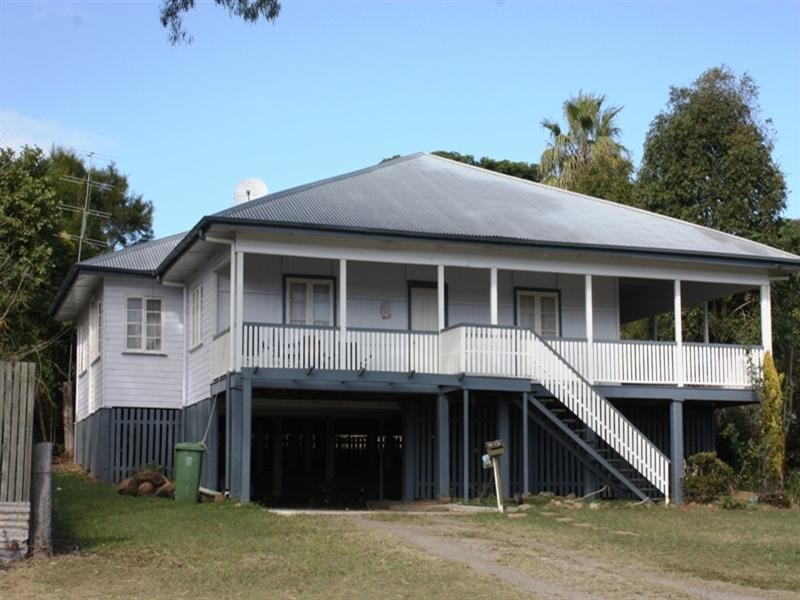 70 Dingyarra Street, Toogoolawah QLD 4313