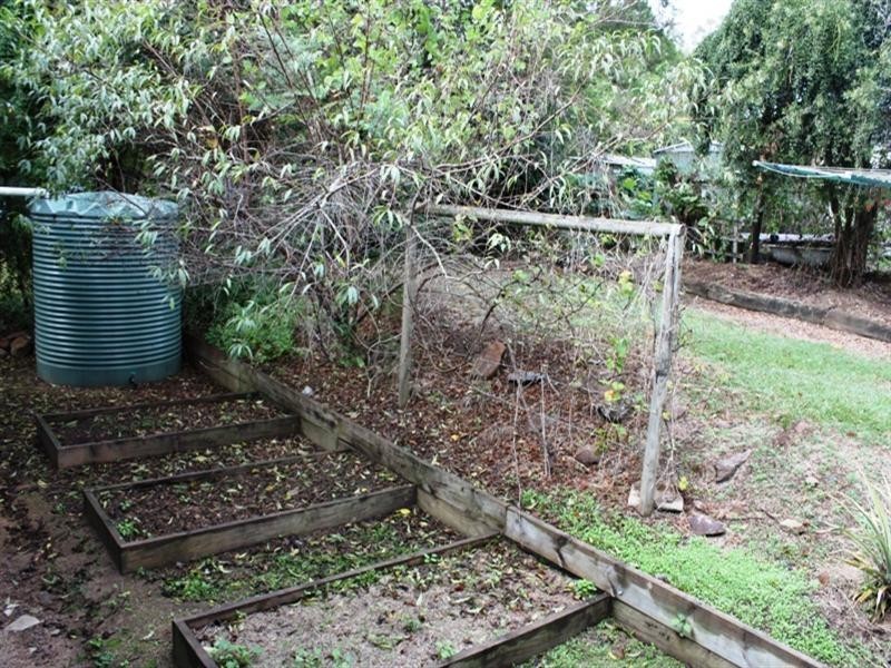 70 Dingyarra Street, Toogoolawah QLD 4313