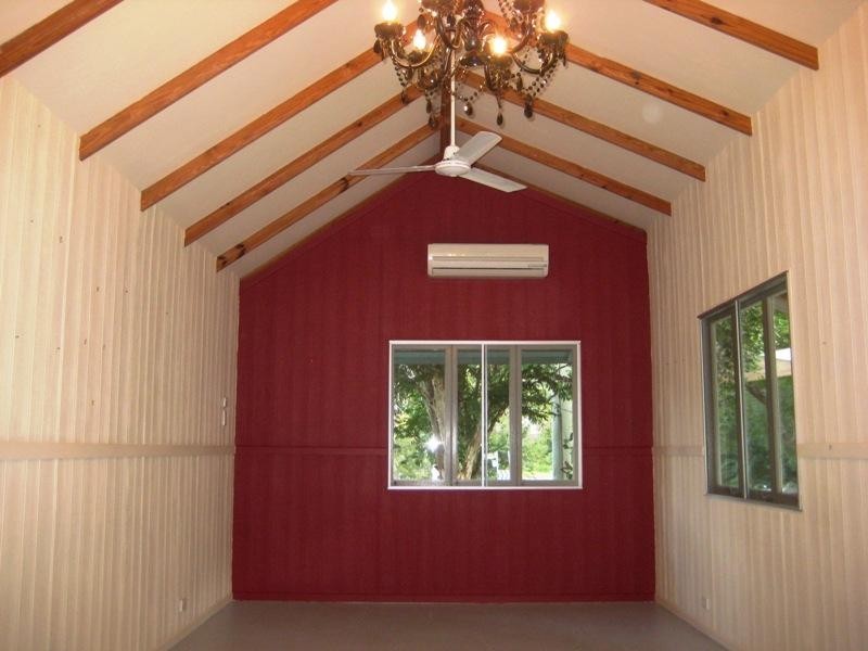 1 Gipps Street, Somerset Dam QLD 4312