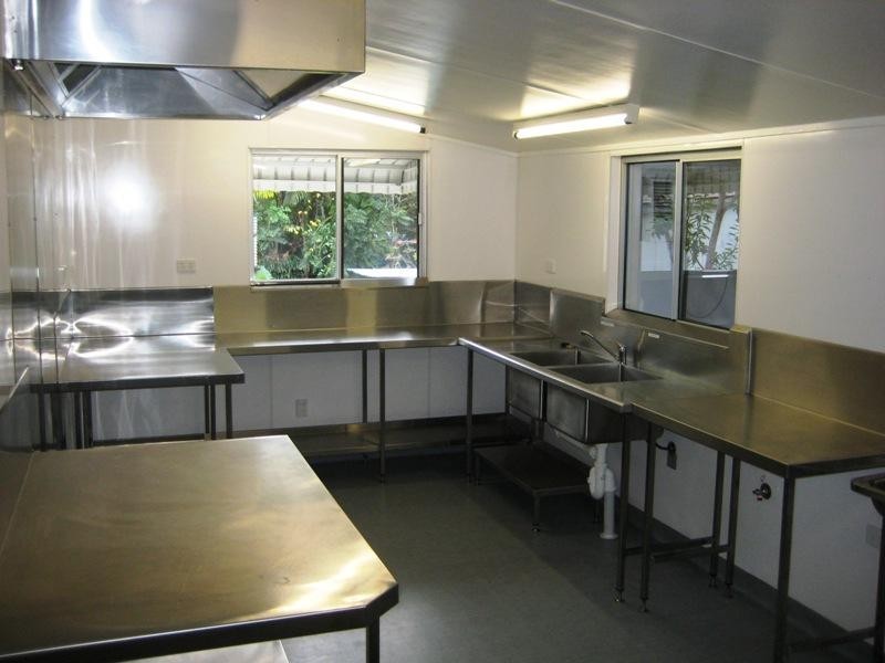 1 Gipps Street, Somerset Dam QLD 4312