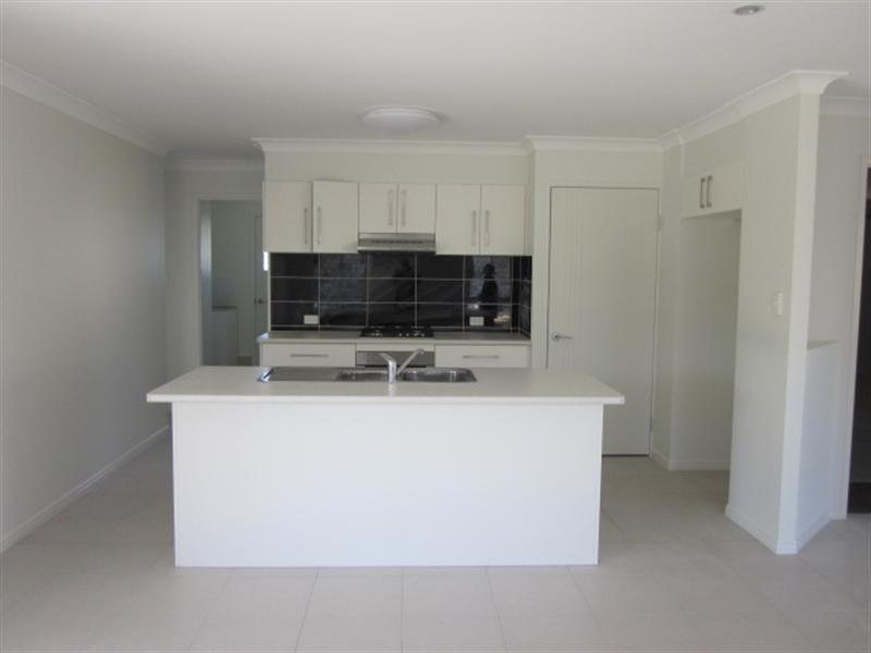 89 Fulham Street, Toogoolawah QLD 4313