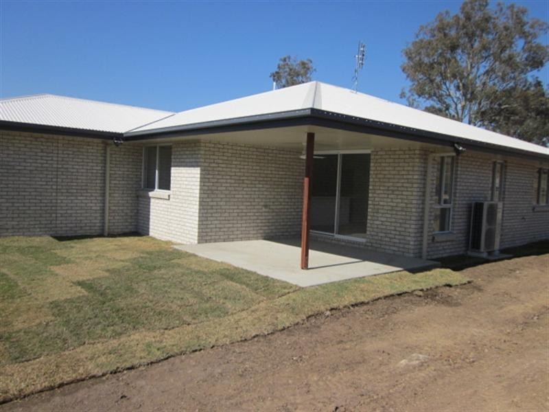 89 Fulham Street, Toogoolawah QLD 4313