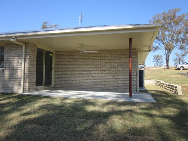 87 Fulham Street, Toogoolawah QLD 4313