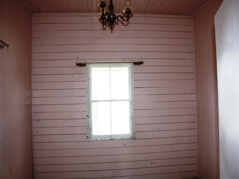 9 Mangerton Street, Toogoolawah QLD 4313