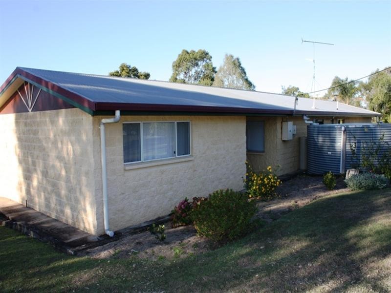 58 McConnell Street, Toogoolawah QLD 4313
