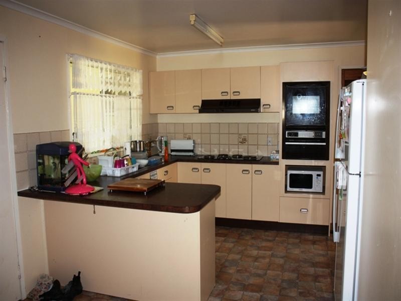 11 Ivory Creek Road, Toogoolawah QLD 4313