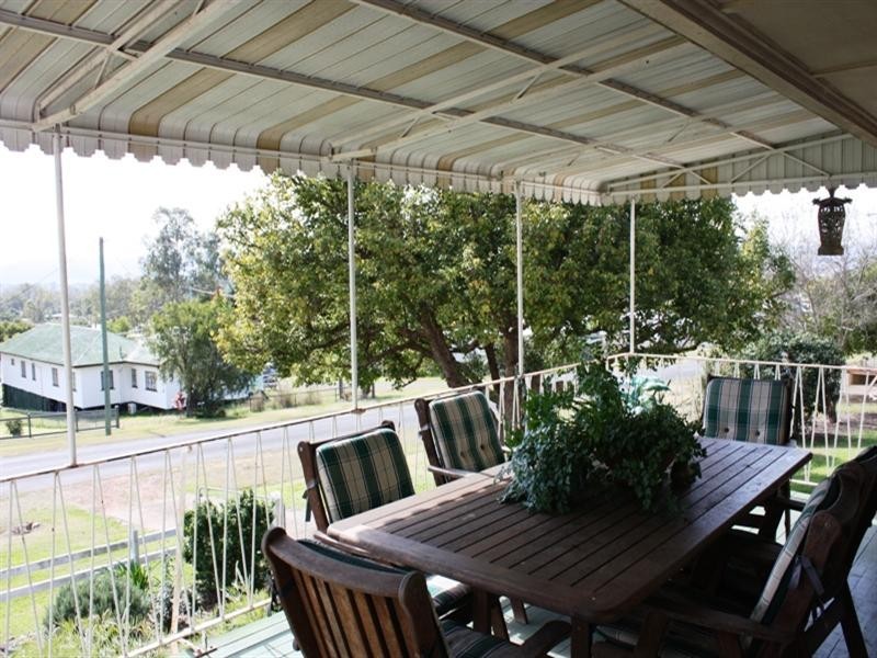 68-70 Fulham Street, Toogoolawah QLD 4313