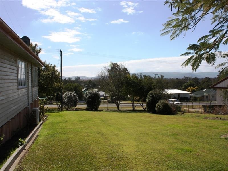 68-70 Fulham Street, Toogoolawah QLD 4313