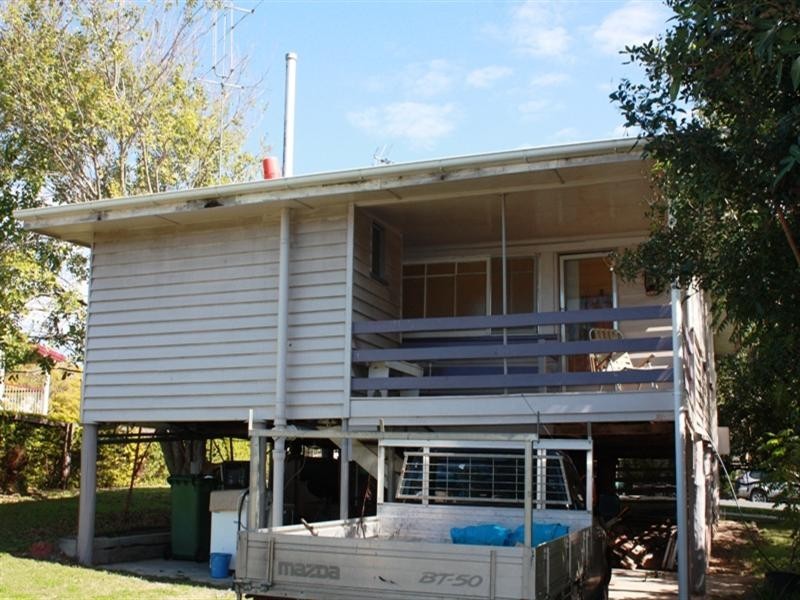 16 Abbotsford Street, Toogoolawah QLD 4313