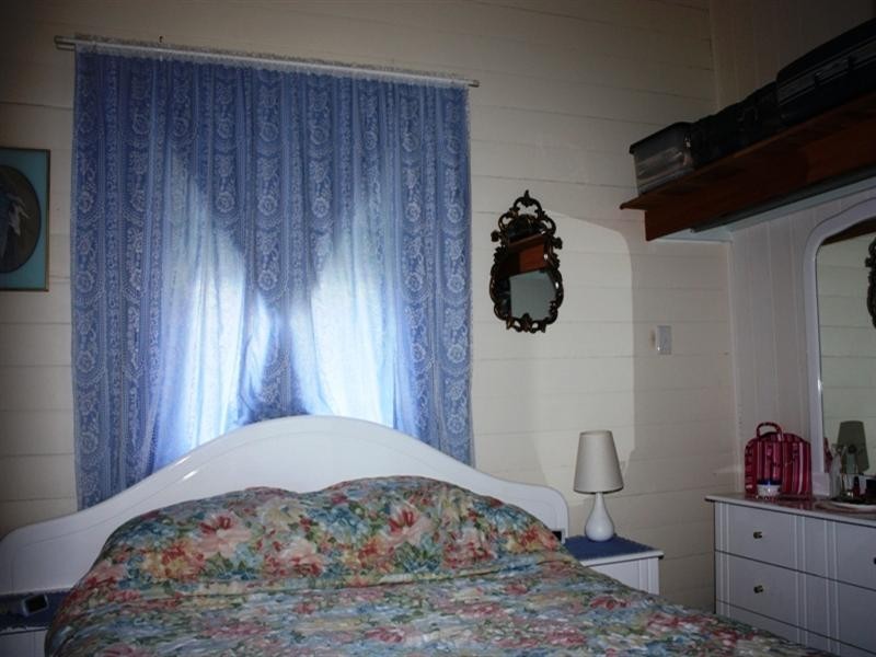 14 Dingyarra Street, Toogoolawah QLD 4313