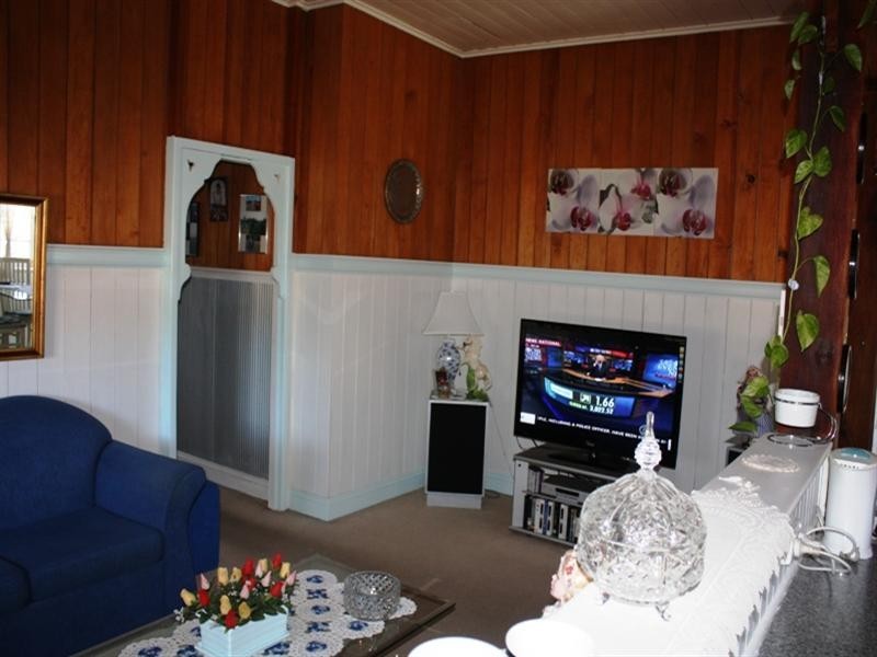 14 Dingyarra Street, Toogoolawah QLD 4313