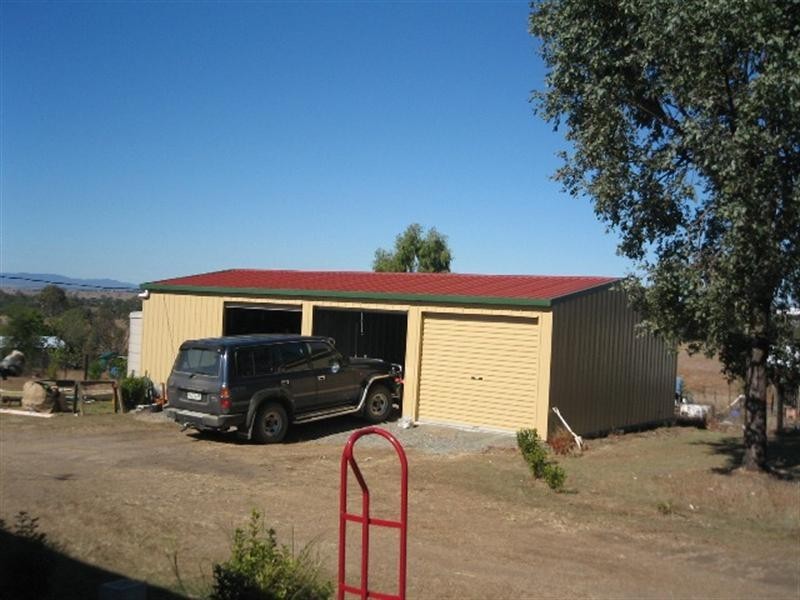 39 Pryce Street, Toogoolawah QLD 4313