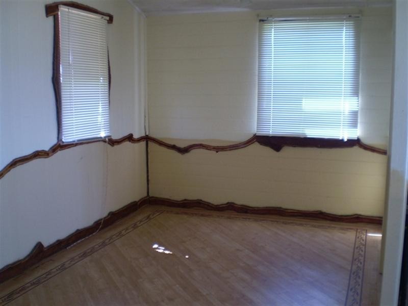 39 Pryce Street, Toogoolawah QLD 4313