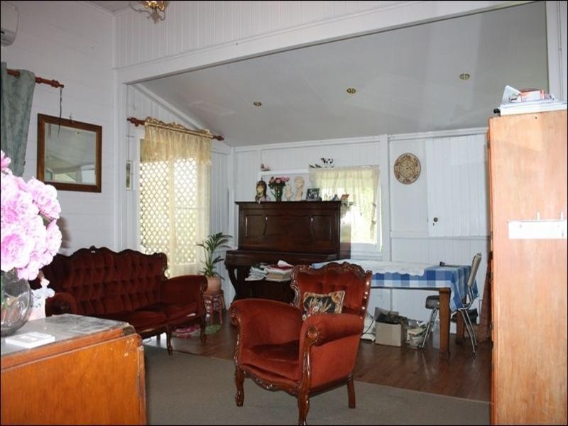 6 Annette Street, Toogoolawah QLD 4313