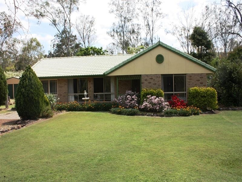 242 Esk Hampton Road, Esk QLD 4312