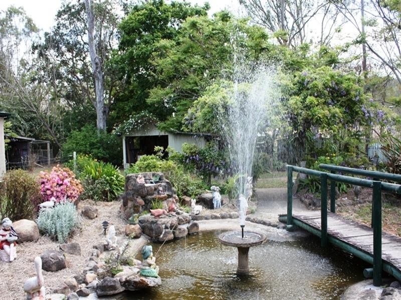 242 Esk Hampton Road, Esk QLD 4312