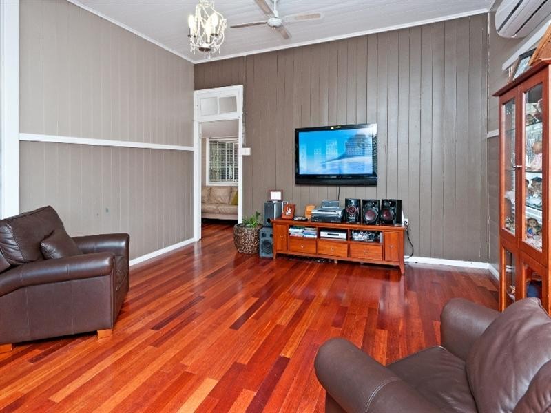 51 Fulham Street, Toogoolawah QLD 4313