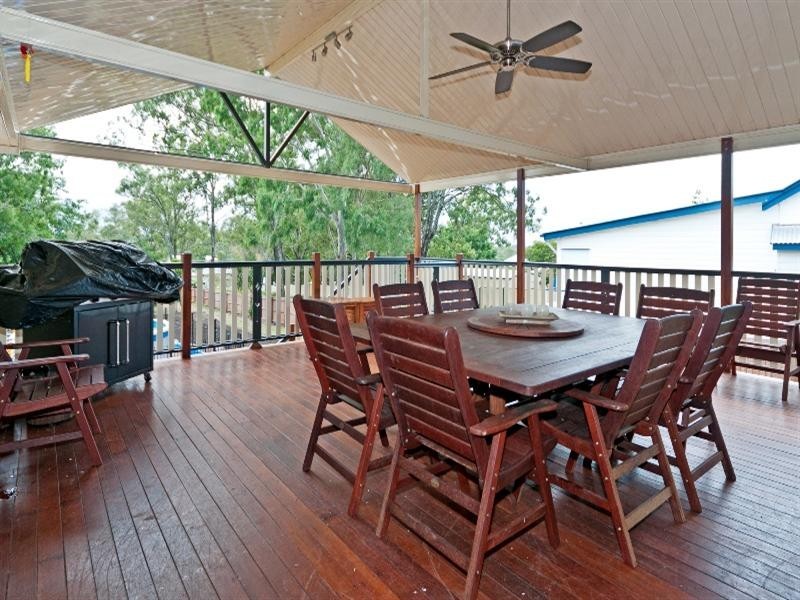 51 Fulham Street, Toogoolawah QLD 4313