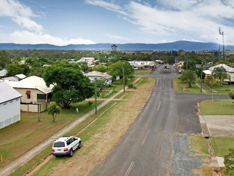 51 Fulham Street, Toogoolawah QLD 4313