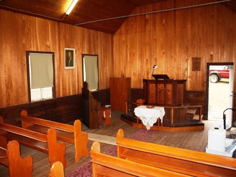 15 Anna Street, Linville QLD 4306