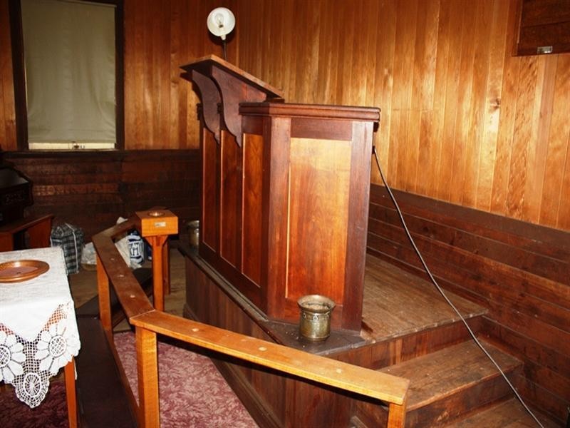 15 Anna Street, Linville QLD 4306