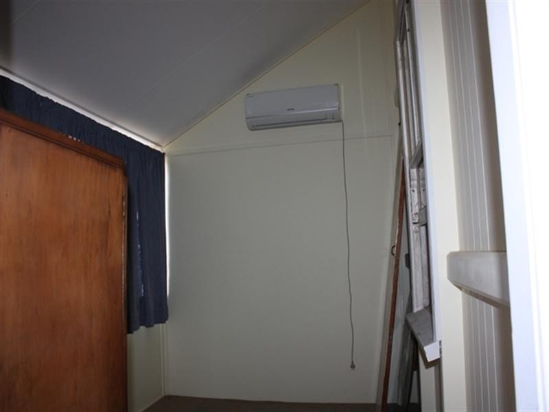 21 Dingyarra Street, Toogoolawah QLD 4313