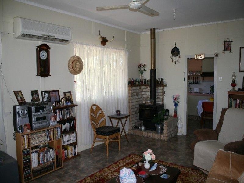17 Ivory Creek Road, Toogoolawah QLD 4313
