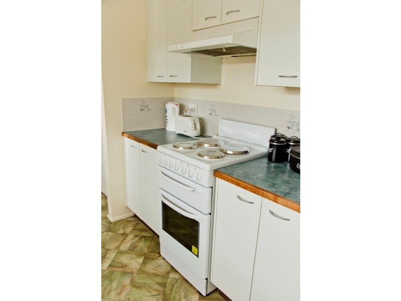 66 Eskdale Road, Toogoolawah QLD 4313