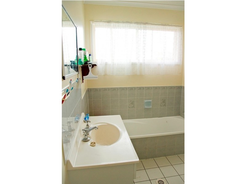 66 Eskdale Road, Toogoolawah QLD 4313