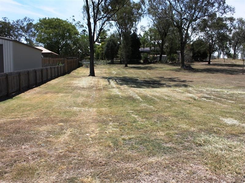 59 Bellambi Street, Toogoolawah QLD 4313