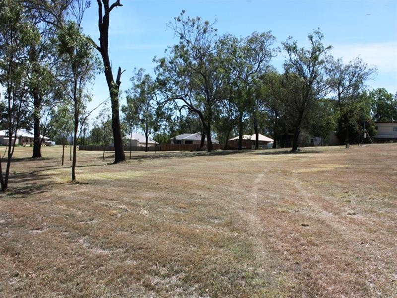 59 Bellambi Street, Toogoolawah QLD 4313