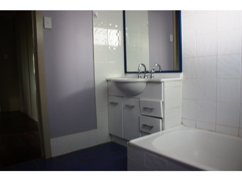 1 Allery Street, Blackbutt QLD 4306